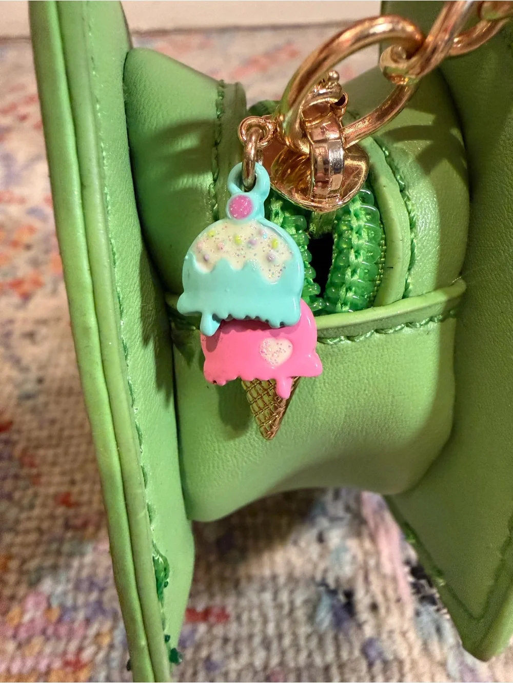 Nordstrom BP Neon Green Heart Zip Earbud Case Keychain Pouch